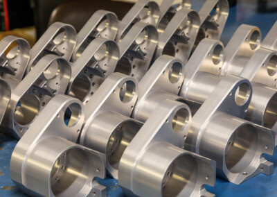 Anelli in alluminio lavorati su centro di lavoro CNC