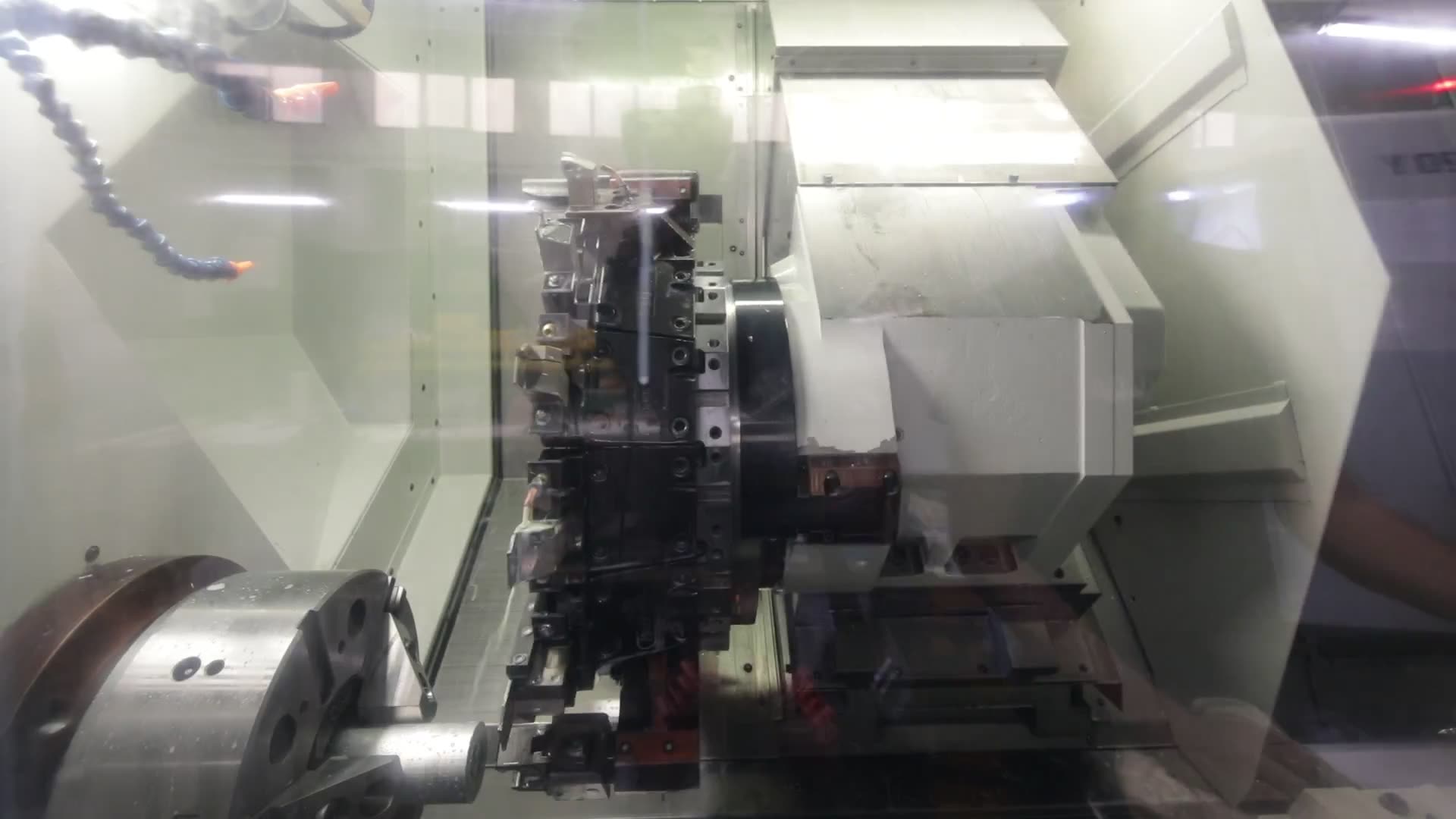 Video tornitura CNC