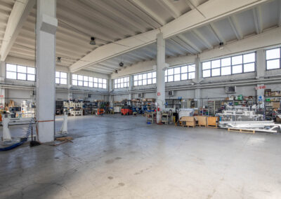 Spazi di lavoro dell'officina meccanica